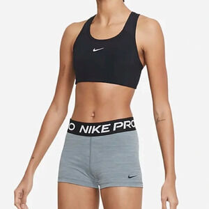 Nike Pro Woman’s 3” shorts size XL